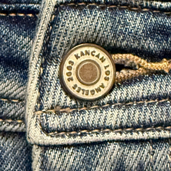 KanCan Light Blue Distressed Jean Shorts 15” waist  NWT - Picture 8 of 16